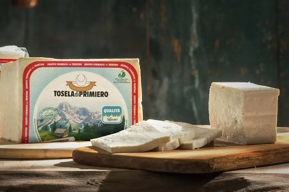 La Tosela (foto: Trentingrana Consorzio dei Caseifici Sociali Trentini s.c.a.) In un libro 39 ricette che esaltano la Tosela