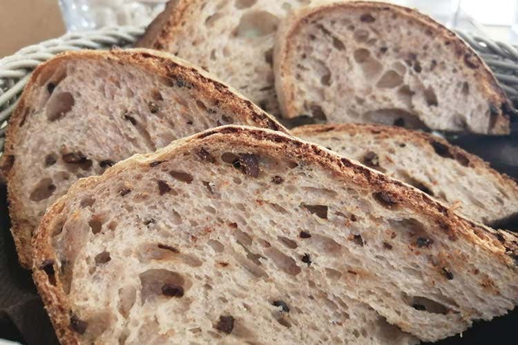 Pane al cioccolato - Trattoria D'Istinto, una cucina che valorizza il territorio di Aprilia