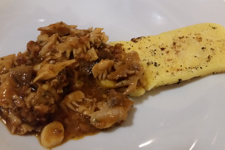 (Tradizioni introvabili di Ferruccio Zavoli Alla Trattoria Scolari sapori di campagna) (Tradizioni introvabili di Ferruccio Zavoli Alla Trattoria Scolari sapori di campagna)