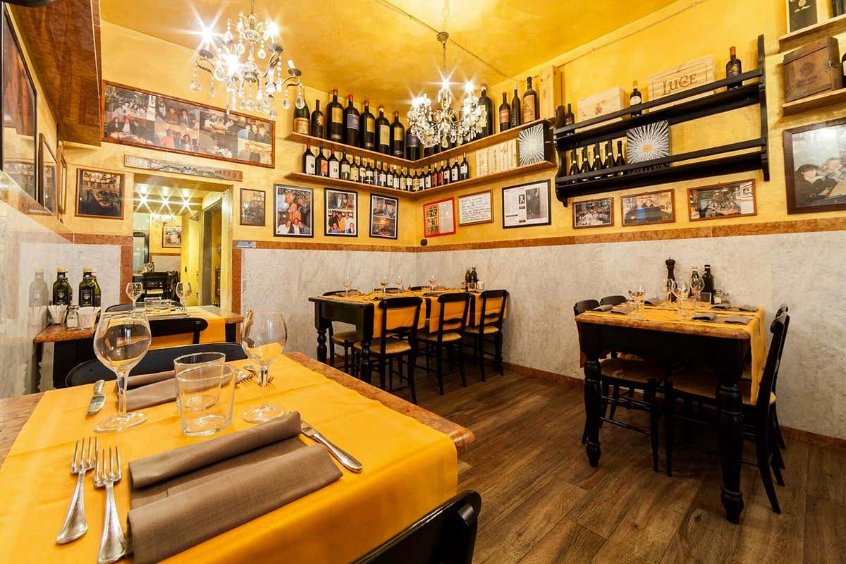 Il Francescano è una storica trattoria fiorentina che conserva l’anima popolare della città