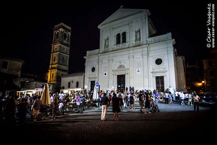 Tre giorni di assaggi, musica e spettacoli all'11ª edizione di DiVino Etrusco Tre giorni di assaggi, musica e spettacoli all'11ª edizione di DiVino Etrusco