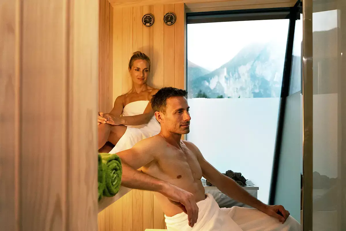 La sauna Una casa sull’albero a due passi dal lago? È TreeLodgy a Riva del Garda