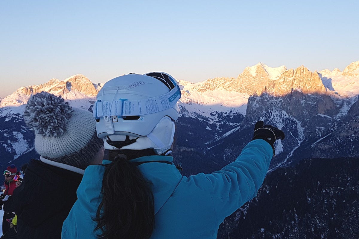 San Valentino e Festa della Donna: sciare all'alba in Val di Fassa