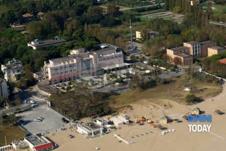 TripAdvisor, commenti fuori controllo  A Rimini recensiti tre hotel chiusi da anni
