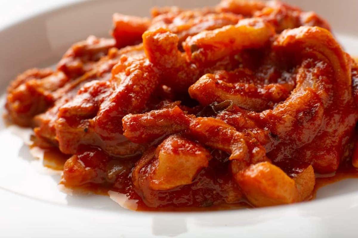 Trippa alla canapina (credito foto: Gallo Rosso) Tappa gastronomica a Jesi: ecco cosa e dove mangiare Trippa alla canapina (credito foto: Gallo Rosso) Tappa gastronomica a Jesi: ecco cosa e dove mangiare