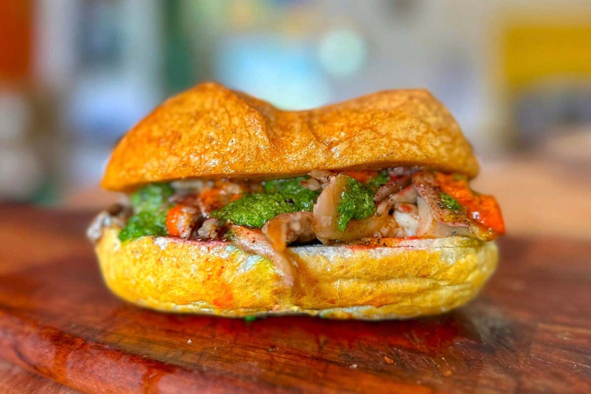 Il miglior street food? Per il Forchettiere il panino al lampredotto vegano Il miglior street food? Per il Forchettiere il panino al lampredotto vegano