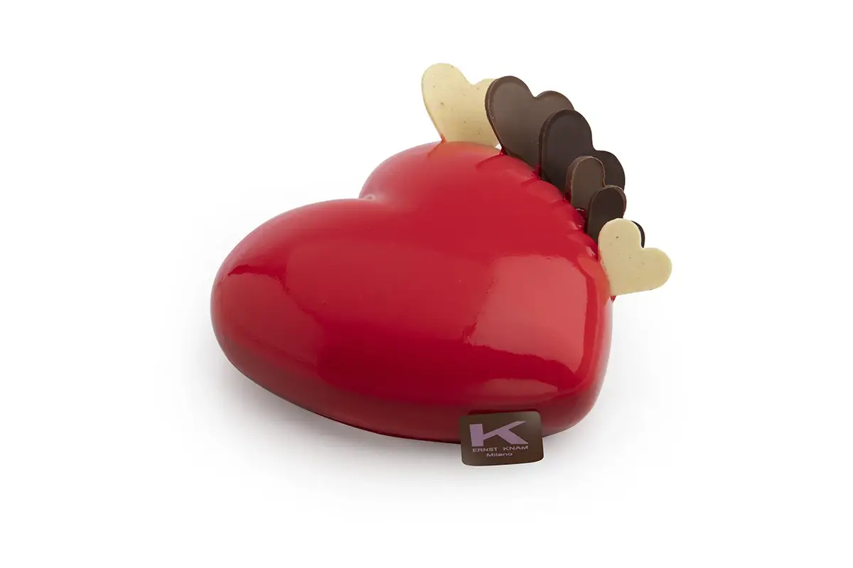Tris - mousse al cioccolato bianco, latte e fondente Non &egrave; San Valentino senza cioccolato! Ecco le proposte di Ernst Knam