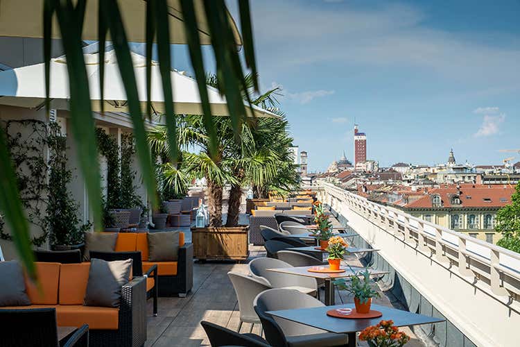 La Terrazza del Turin Palace Hotel - Da Capri alla Toscana fino a Torino Alberghi pronti ad un'estate di relax