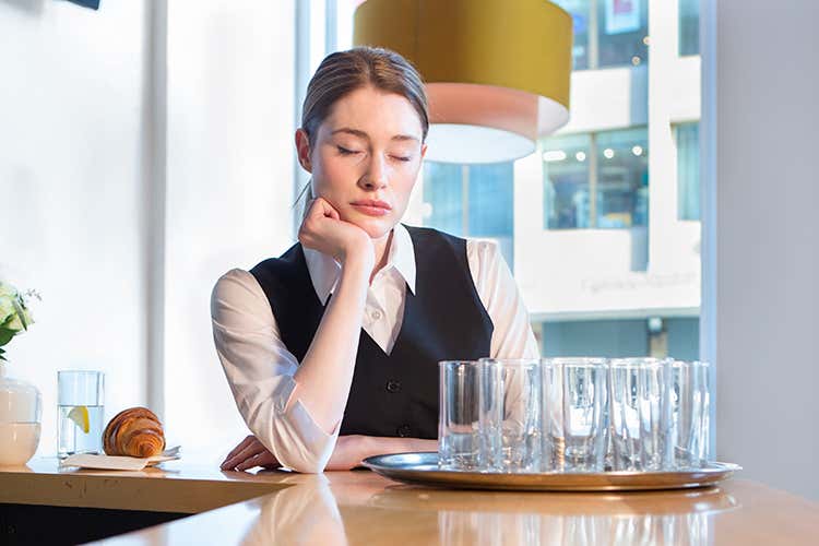 I giovani non vogliono lavorare nel settore del turismo e dell'accoglienza (Turismo, i giovani non vogliono lavorare)