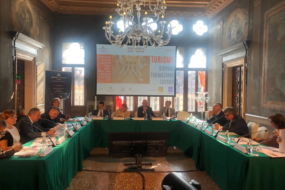 Un momento dell'incontro &ldquo;Turismo: giovani, formazione, lavoro&rdquo; organizzato a Venezia da Manageritalia e Ciset - Centro Internazionale di Studi sull'Economia Turistica 