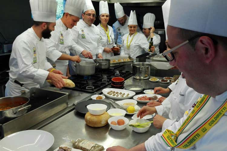 Turismo marchigiano ko per il sisma -90% di arrivi negli agriturismi Turismo marchigiano ko per il sisma -90% di arrivi negli agriturismi