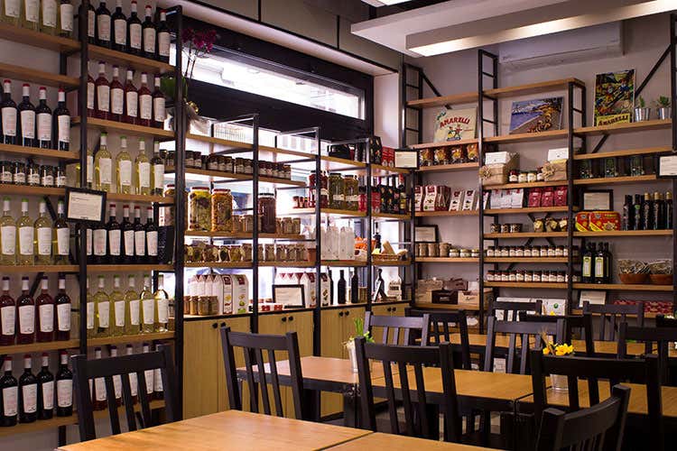 (Tutti i sapori calabresi a Roma Forte apre nel quartiere tiburtino) (Tutti i sapori calabresi a Roma Forte apre nel quartiere tiburtino)