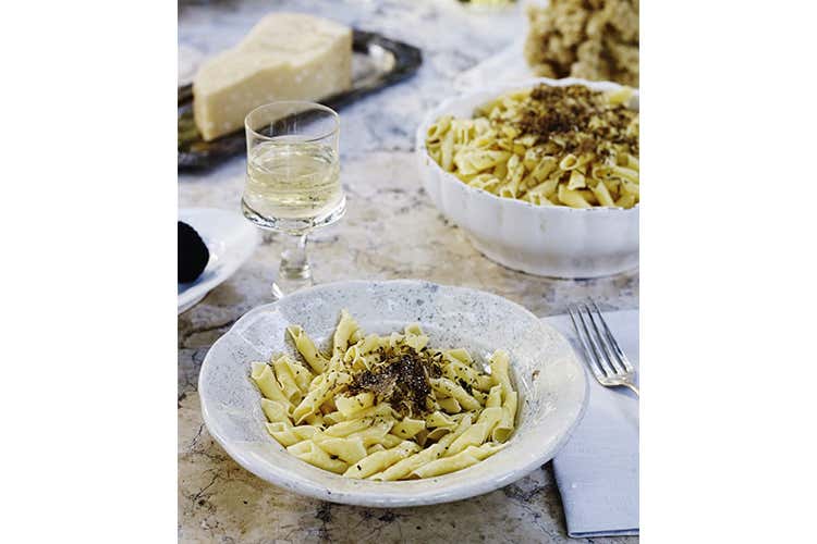 Tutto pronto per il Festival delle Malvasie 110 vini in degustazione, ospite la Puglia Tutto pronto per il Festival delle Malvasie 110 vini in degustazione, ospite la Puglia