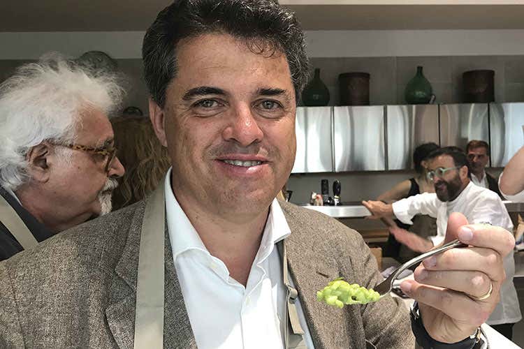 Paolo Carr&agrave; (Una campagna a tutto campoper imparare a conoscere il riso)