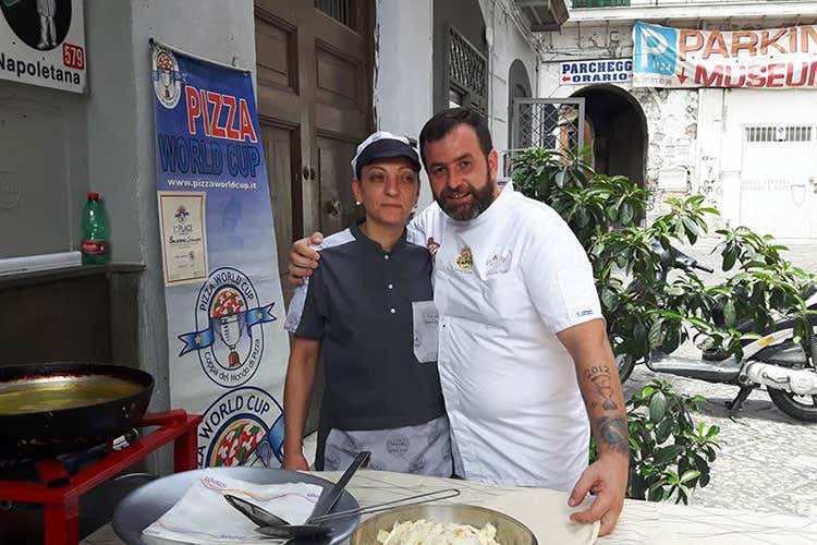Salvatore Staiano - Una pizza da... 110 e Lode Qualit&agrave; secondo tradizione a Napoli