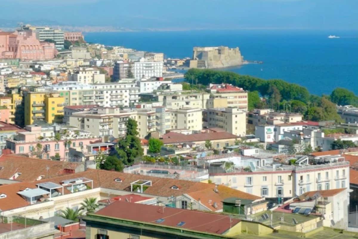 La vista dalla terrazza dell'Hotel de Bonart di Napoli