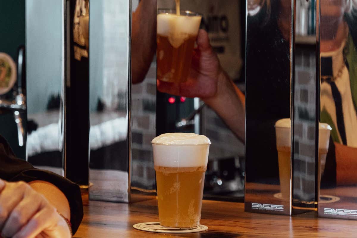 Dalla pandemia alla birra agricola: la storia di Radical Brewery Dalla pandemia alla birra agricola: la storia di Radical Brewery