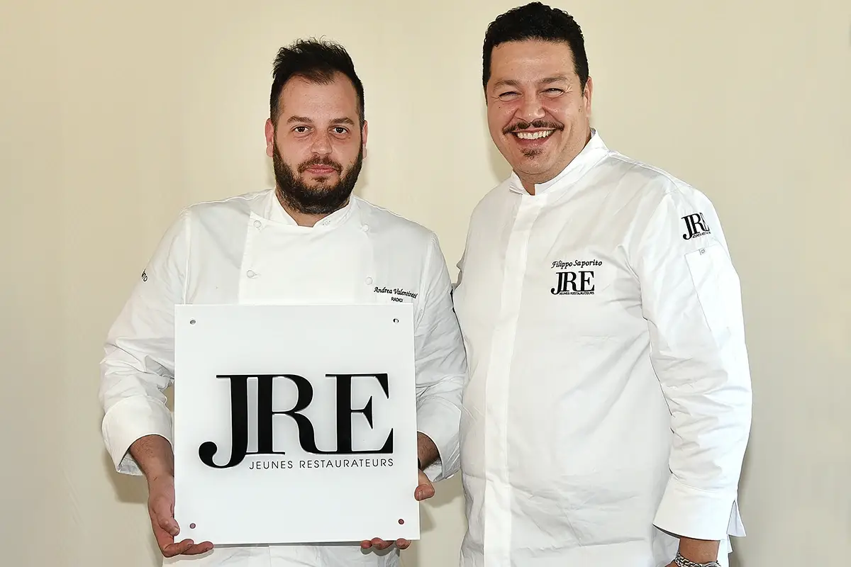 Andrea Valentinetti e Filippo Saporito Jeunes Restaurateurs Italia, cinque nuovi cuochi nell&rsquo;associazione