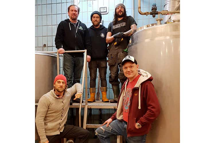 (Vento Forte, d'ispirazione californiana Il birrificio di Bracciano gioca con i luppoli)