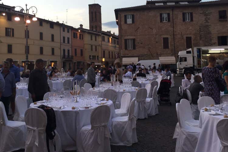 Verdicchio di Matelica Doc Per i 50 anni, 2 giorni di festeggiamenti Verdicchio di Matelica Doc Per i 50 anni, 2 giorni di festeggiamenti