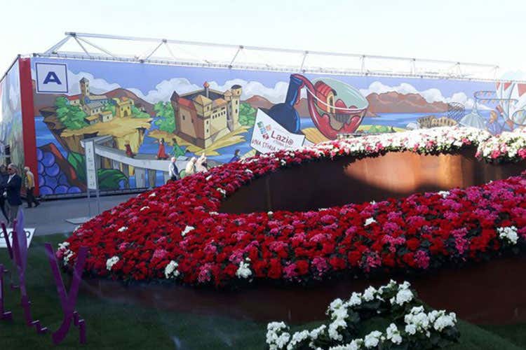 (Verona come sempre capitale del vino Al Vinitaly 4380 aziende, cresce l'estero)