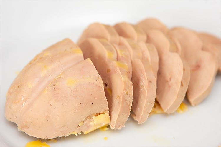 Il 78,5% della produzione mondiale di foie gras avviene in Francia (New York dice no al foie gras Pratiche di allevamento crudeli)