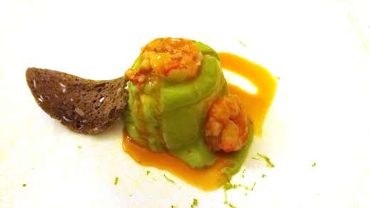 Morbido di ricotta e broccoletti, gamberi rossi e lime