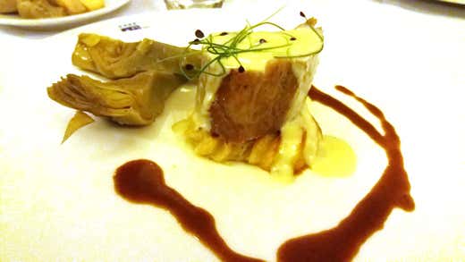 Filetto di vitello cotto a bassa temperatura, carciofi e crema di taleggio