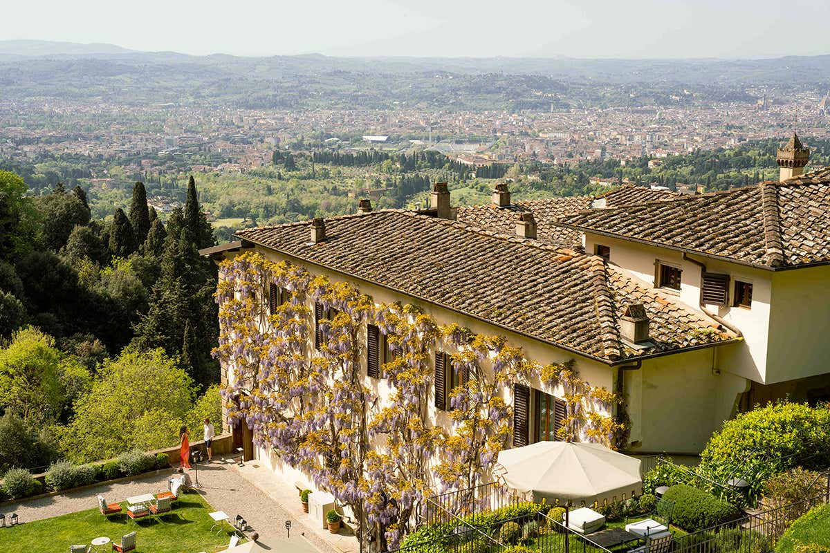 Rinasce l’ex monastero di Fiesole: nel 2026 Villa San Michele torna a splendere su Firenze Rinasce l’ex monastero di Fiesole: nel 2026 Villa San Michele torna a splendere su Firenze