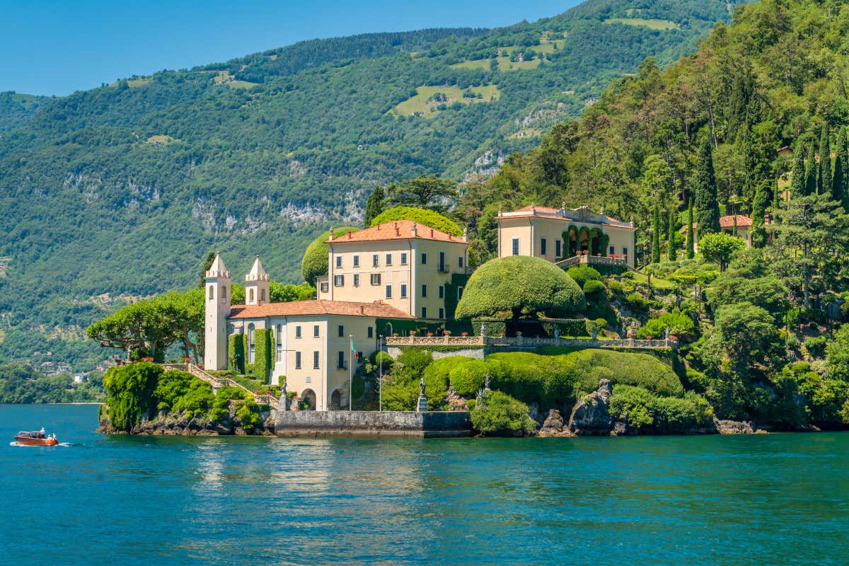Troppi turisti alla Villa del Balbianello: sar&agrave; a numero chiuso