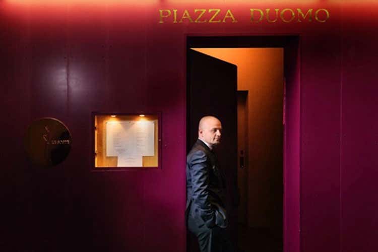 Vincenzo Donatiello (Fonte: erikafaynicole) - Donatiello e l'arte della sala Fare il cameriere non è un ripiego