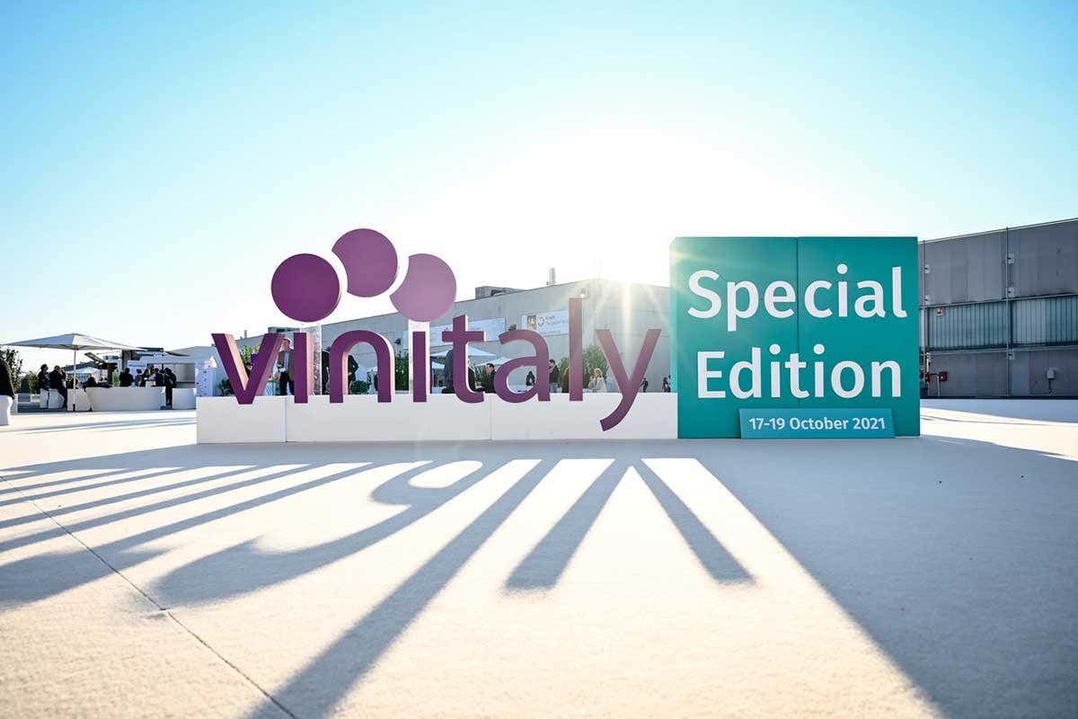 L’edizione straordinaria di Vinitaly (Special edition) è stata un successo Questo stile di Vinitaly piace. E le cantine sono tutte soddisfatte e fanno contratti