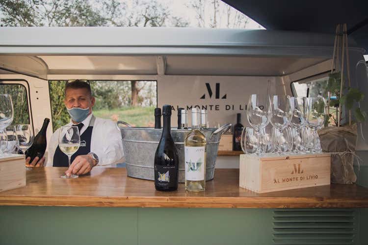 Il 55% degli intervistati tra i produttori di vino considera insoddisfacente il rapporto con il canele Horeca - Vino e ristorazioneCostruire relazioni pi&ugrave; forti