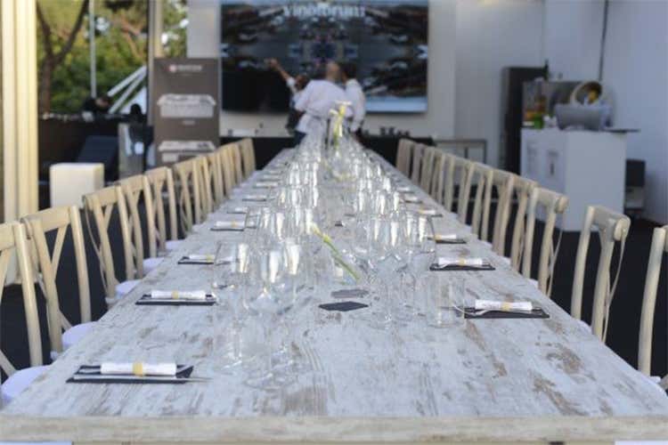 Vin&ograve;forum, nel vivo della kermesse Maestri di cucina e oltre 2.500 vini