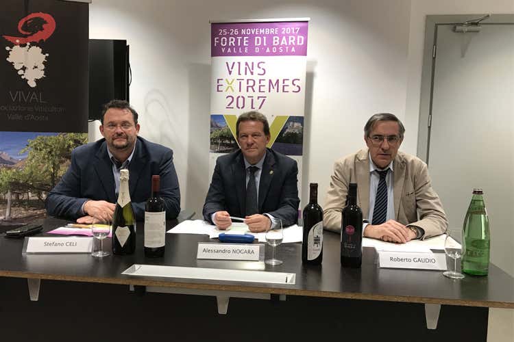 Stefano Celi, Alessandro Nogara e Roberto Gaudio (Vins Extr&ecirc;mes, la viticoltura eroica dalla Valle d'Aosta a Pantelleria)
