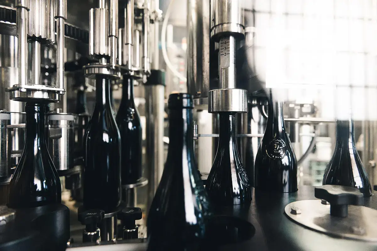 Vinventions acquisisce Federfin Tech: diventer&agrave; uno dei primi 3 produttori di tappi a vite al mondo