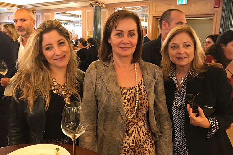 Letizia Felluga, Teresita Pieropan, Elda Felluga (Vitae 2019, 614 le Quattro Viti in guida A 22 vini il premio di modelli regionali)