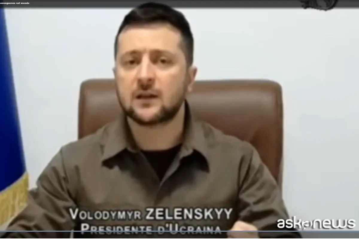 Il presidente dell'Ucraina Volodymyr Zelensky in collegamento video col Parlamento italiano Mais e grano dall'Ucraina, Zelensky: &ldquo;Con le bombe impossibile coltivare&rdquo;