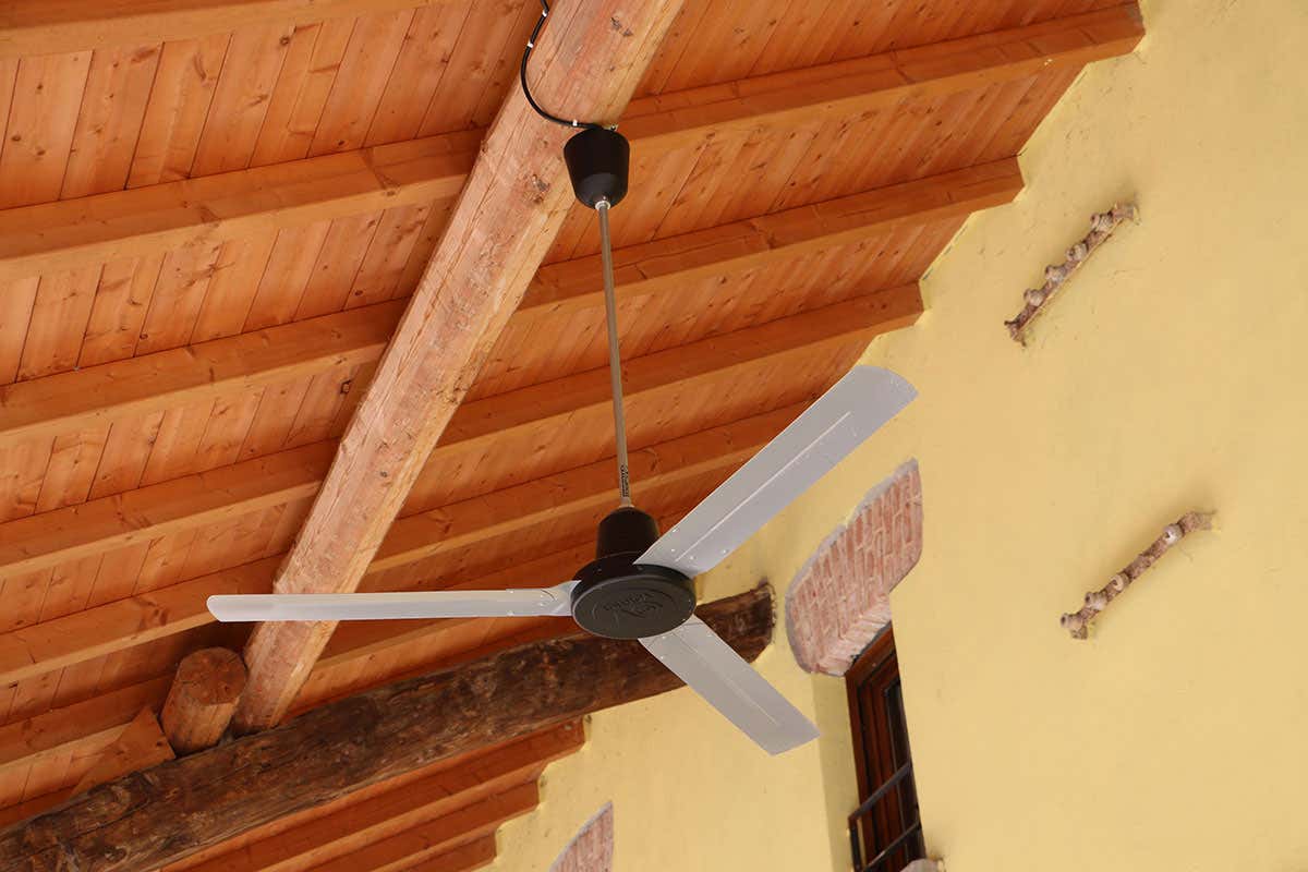 Tende, ventilatori e arredi green I locali si preparano all&rsquo;estate