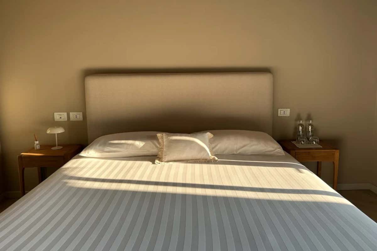 Nel Novarese c’è un casale del Cinquecento che è diventato un rifugio gourmet Nel Novarese c’è un casale del Cinquecento che è diventato un rifugio gourmet