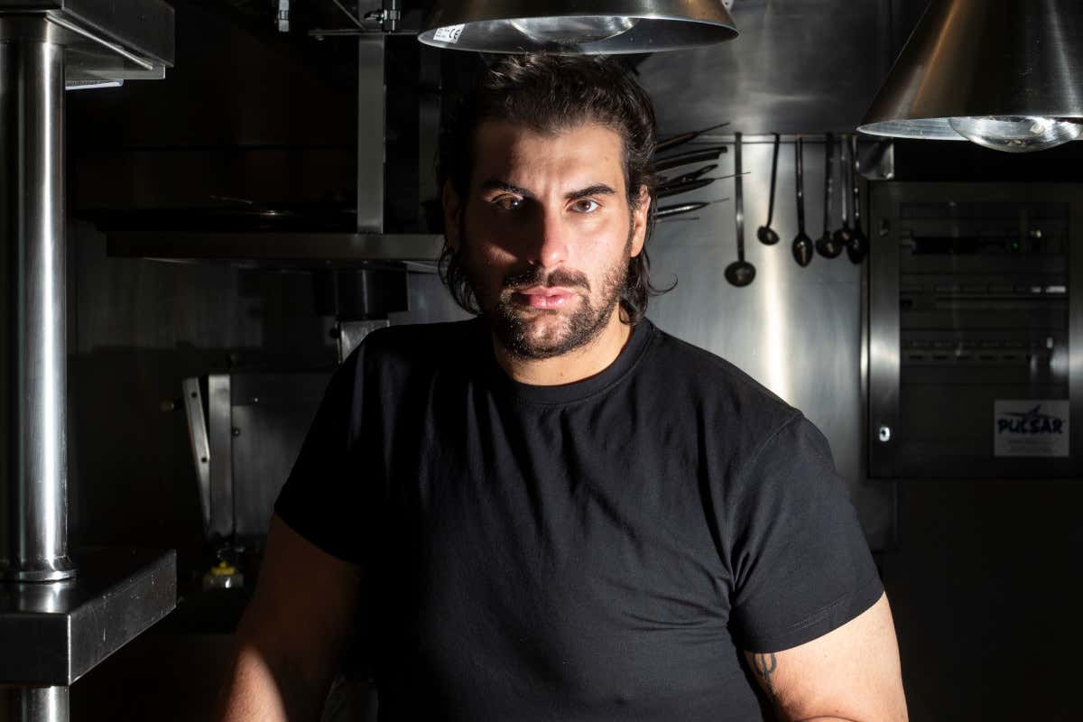 Matteo Grandi chiude il Garibaldi e tratta con Signorvino. Anche lo stellato in bilico