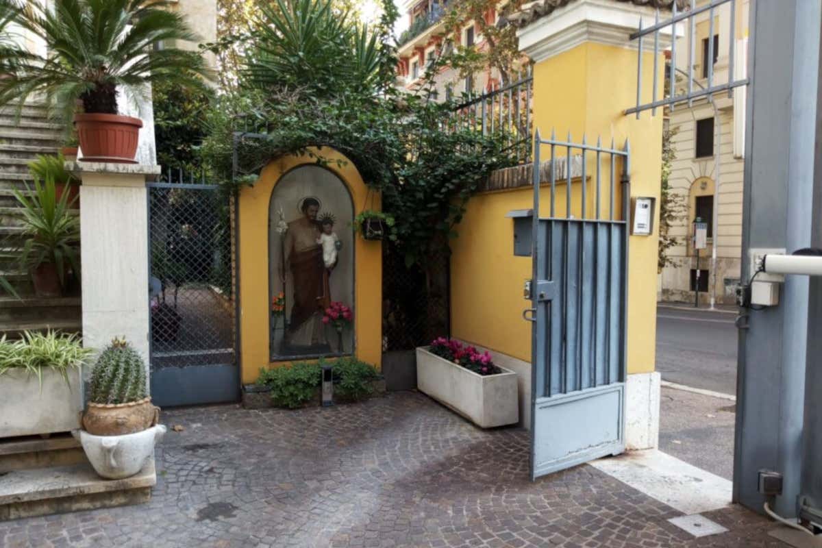 Dal calo delle vocazioni a una nuova ospitalità: l’accoglienza religiosa cresce Dal calo delle vocazioni a una nuova ospitalità: l’accoglienza religiosa cresce