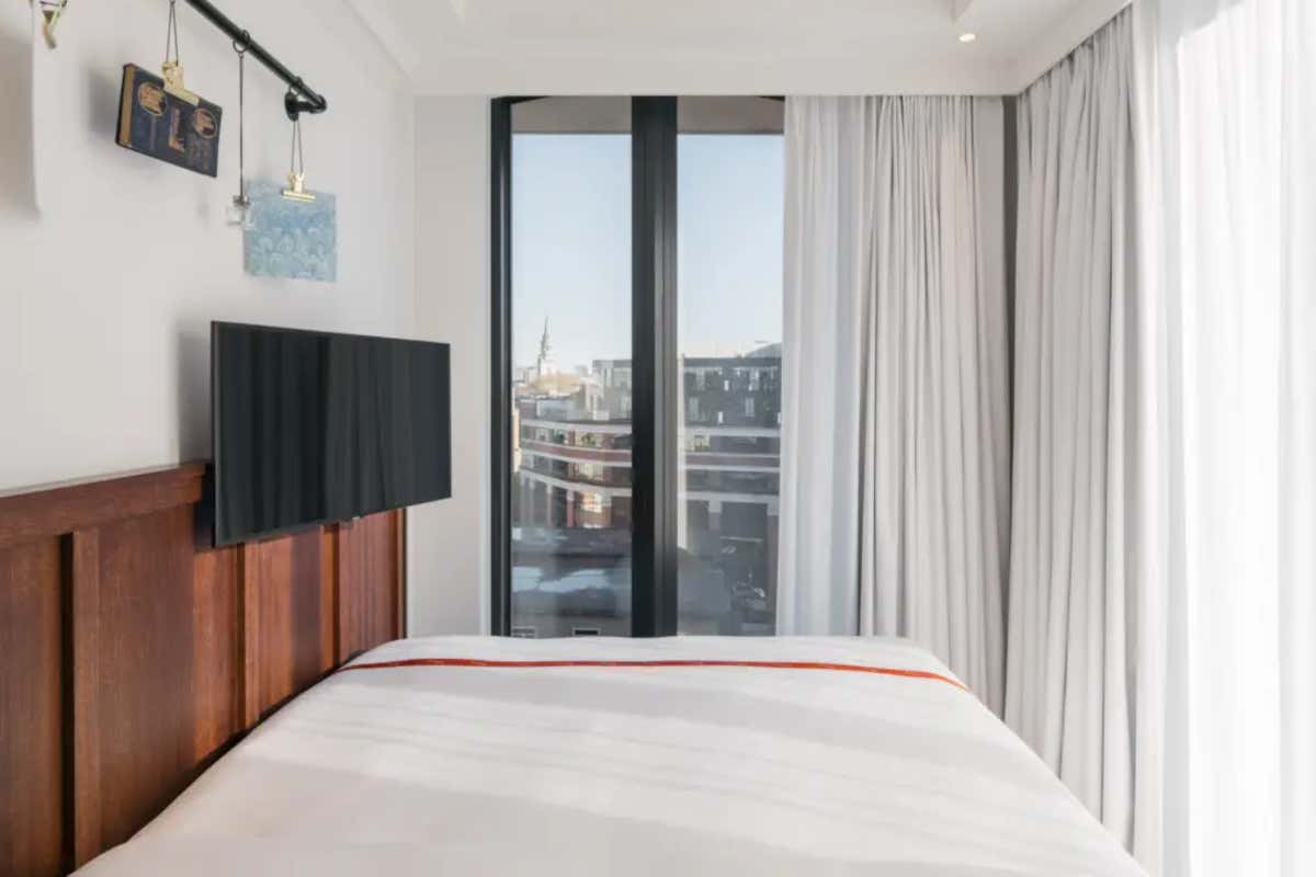 Ruby Stella Hotel & Bar, a Londra sulle tracce di Charles Dickens