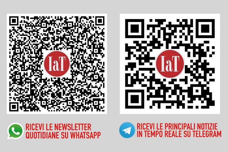 Inquadra i QR code per attivare il servizio (Su WhatsApp e Telegram è ancora più facile restare aggiornati)