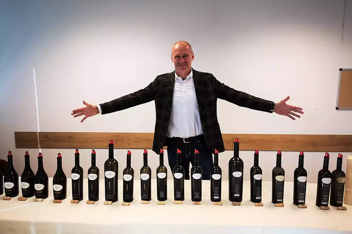 Willi St&uuml;rz Willi St&uuml;rz, trent&rsquo;anni di vendemmie con Cantina Tramin