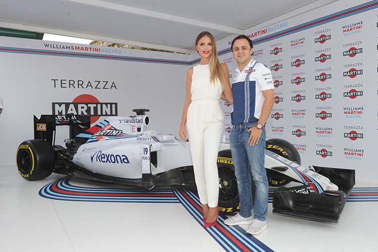 Nina Senicar e Felipe Massa - Williams Martini Racing in Darsena Ambiente glamour e novit&agrave; nel bicchiere