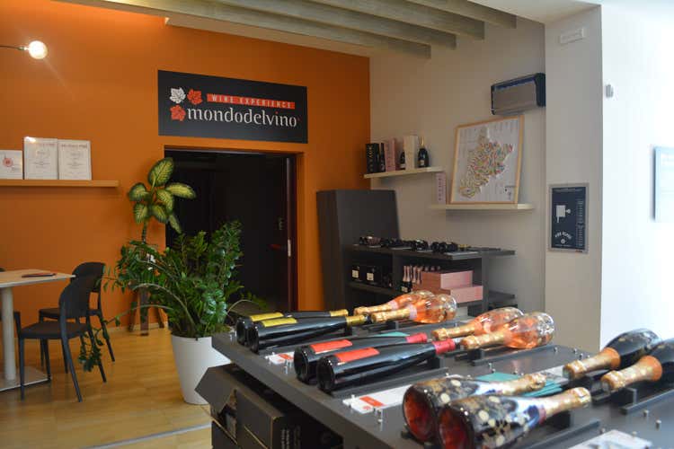 Wine Experience è un percorso alla scoperta della storia del vino (Wine Experience, Mondodelvino ripercorre la storia della viticoltura) Wine Experience è un percorso alla scoperta della storia del vino (Wine Experience, Mondodelvino ripercorre la storia della viticoltura)