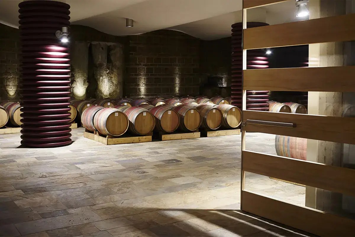 Visite nelle cantine pi&ugrave; tradizionali e autentiche del territorio