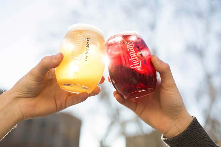 (Yell’oh, la fruit beer di Liefmans Ideale per l'estate, da servire con ghiaccio) (Yell’oh, la fruit beer di Liefmans Ideale per l'estate, da servire con ghiaccio)