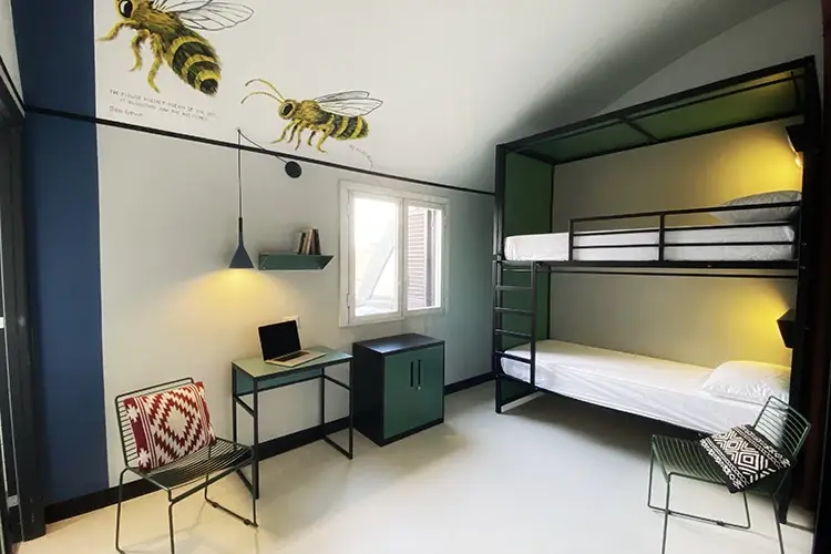 YellowSquare ridefinisce il concetto stesso di ostello Vivi la citt&agrave; come un local A Milano arriva YellowSquare